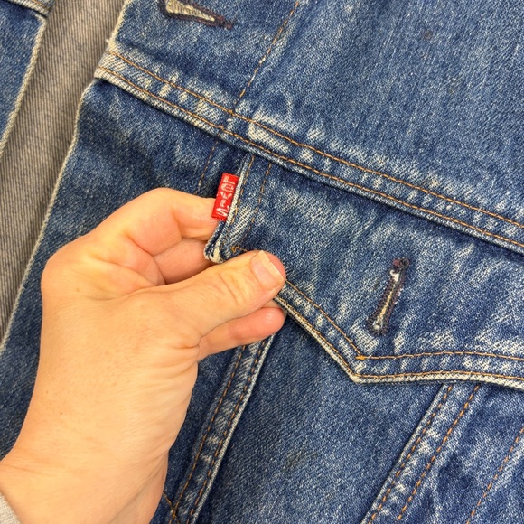 Vintage Levi's Jean Jacket Mens 38 Blue Denim Trucker Made in Canada 80s 90s - Picture 7 of 16